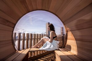 Spa - T2 de charme + ski aux pieds ! Accès à la piscine (Montvalezan)