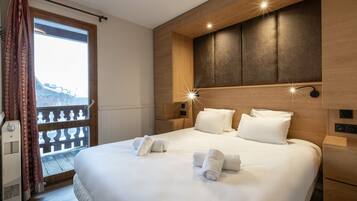 2 chambres, fer et planche à repasser, lit parapluie, Wi-Fi gratuit