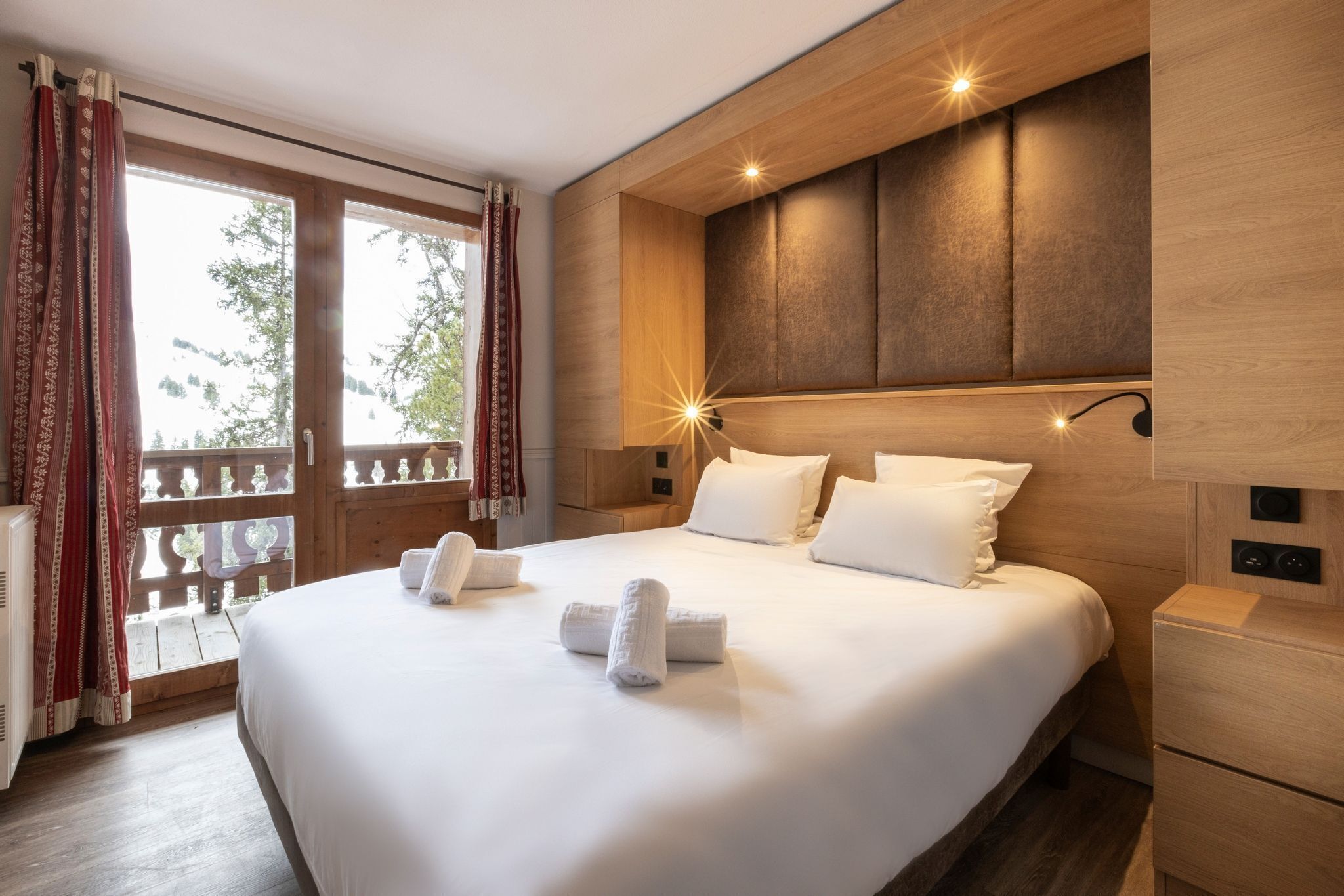 7 chambres, fer et planche à repasser, lit parapluie, Wi-Fi gratuit