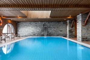 Piscine couverte