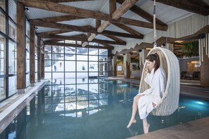 Piscine couverte
