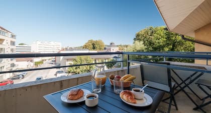 Studio au calme | En bordure du Parc des Bains
