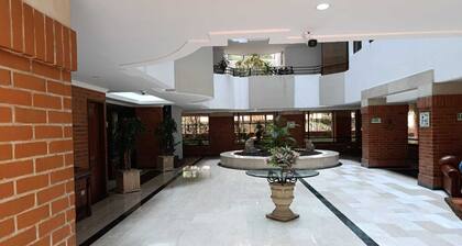 ROOM WITH PRIVATE BATHROOM ALAMEDA USAQUÉN 135