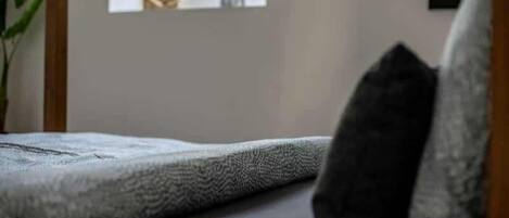 1 chambre, lit parapluie, Wi-Fi, draps fournis