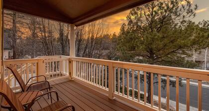 Forest Heights | Mountain Views, Hot Tub, Heated Floors & Pizza Oven