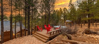 Forest Heights | Mountain Views, Hot Tub, Heated Floors & Pizza Oven