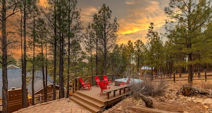 Forest Heights | Mountain Views, Hot Tub, Heated Floors & Pizza Oven