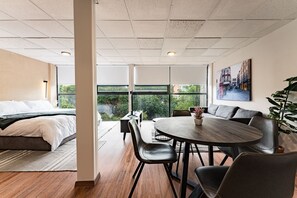 1 Schlafzimmer, Bügeleisen/Bügelbrett, WLAN, Bettwäsche