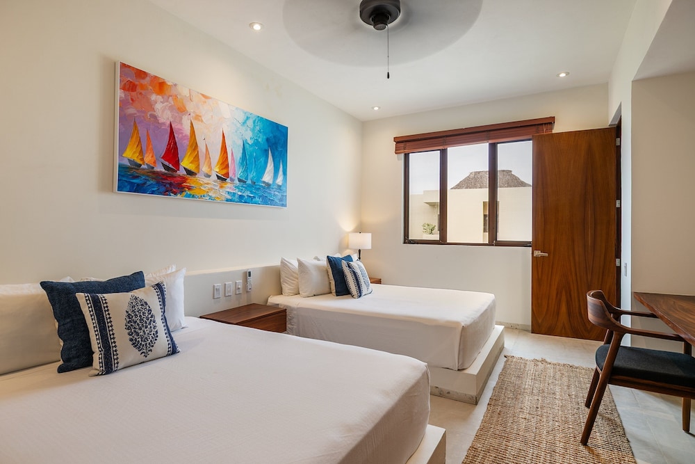 Image showcasing Landing | Modern 1BD, Rooftop Lounge, Clubhouse | Apartment in Philadelphia