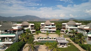 Exterior - Stylish 3BR Villa I Pool & Sunset Views (Zihuatanejo)