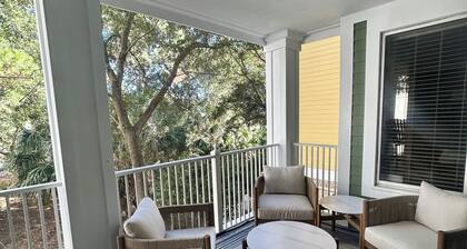 1-bedroom condo sleeps 4 in the Pilot House Sandestin, Tram Access