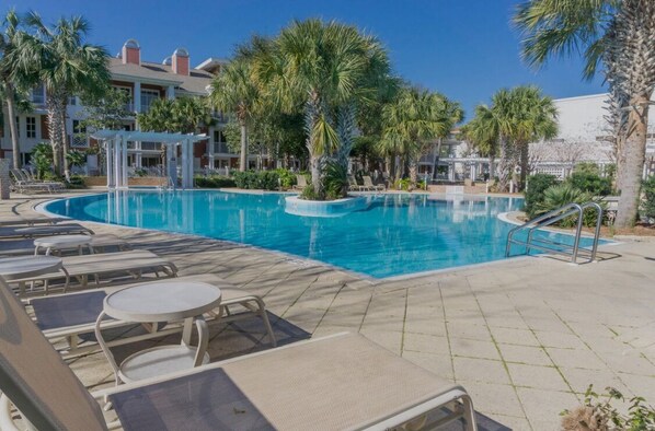 Outdoor pool, a heated pool