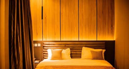 Gold ice hotel