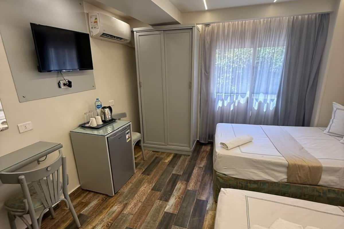 Deluxe Double Room | 1 bedroom, Egyptian cotton sheets, premium bedding, in-room safe