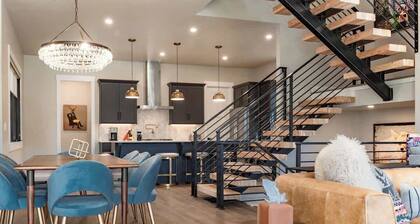 Alpine Views | Hot Tub | Game Lounge