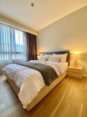 2 bedrooms, WiFi, bed sheets