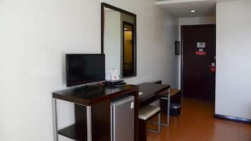 Habitación individual estándar | Escritorio, espacio para trabajar con laptop y wifi gratis
