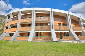 Exterior - The Lovely Nest, Bardonecchia, Italy (Bardonecchia)