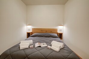 2 chambres, Wi-Fi gratuit, draps fournis