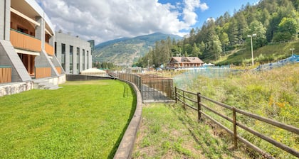 The Lovely Nest, Bardonecchia, Italy