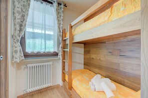 2 habitaciones, wifi gratis y ropa de cama 