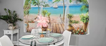 New Tropical Oasis with Rooftop Views, Mins from the Inner Harbor