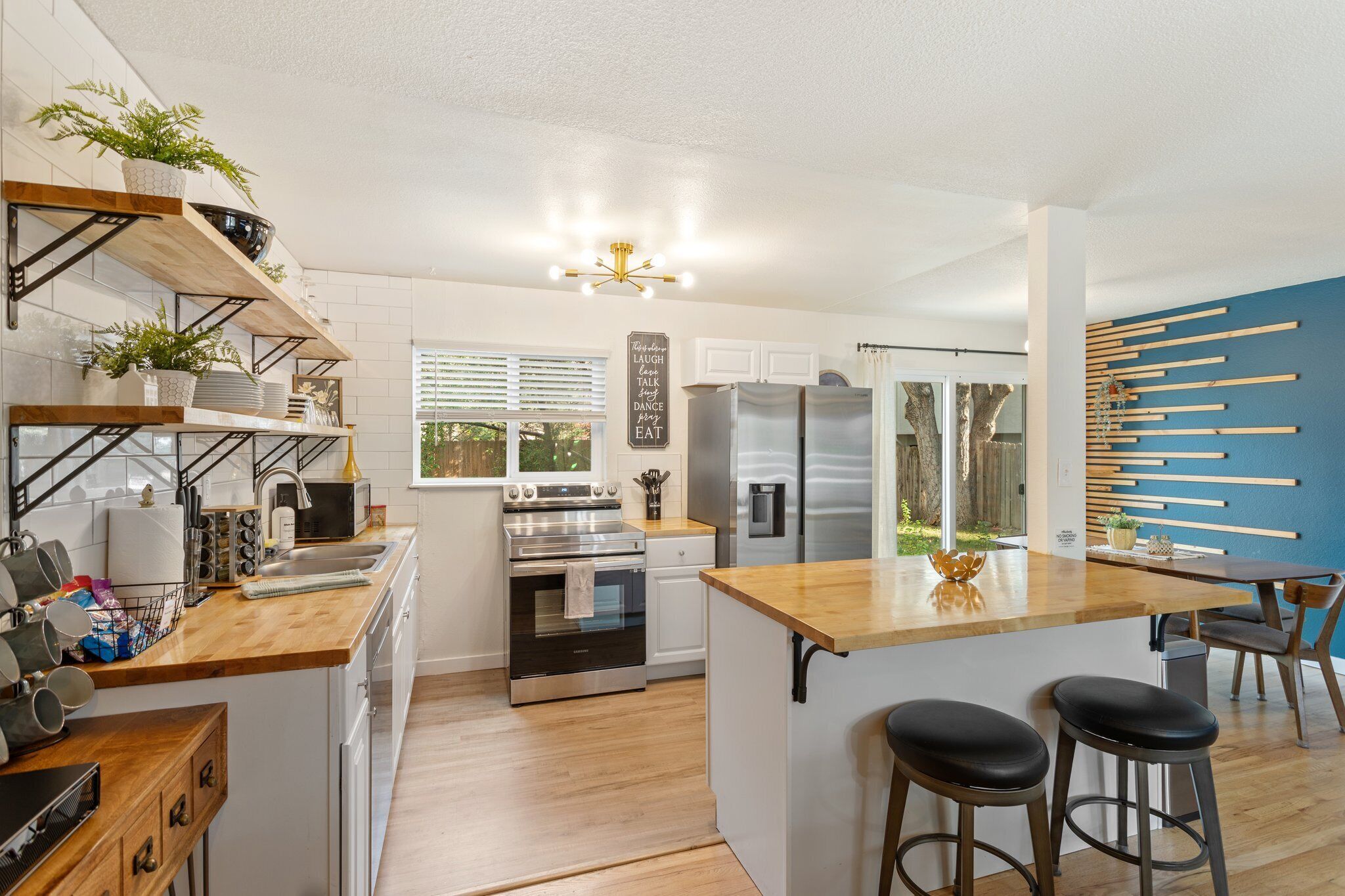 Microwave, oven, stovetop, dishwasher