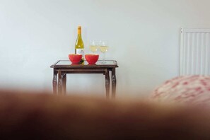 Unclassified image, 5 of 26, button - Granary Cottage at Scolton Cottages - Indoor pool (Pembrokeshire)