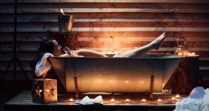 Oak Cottage at Scolton Cottages - Indoor pool