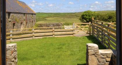 Shepherd's Hut - Lomu