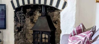 Heritage Farmhouse Haven by the Sea, Pembrokeshire