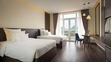 Mini-bar avec articles gratuits, coffres-forts dans les chambres