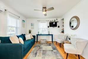 TV, DVD player, stereo