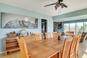 Dining - 5 Mi to Area Attractions: Home w/ Indoor Hot Tub (Colorado Springs)