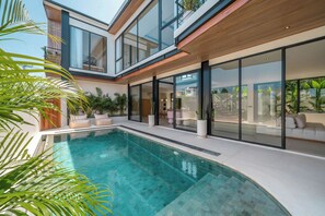 Alberca al aire libre 