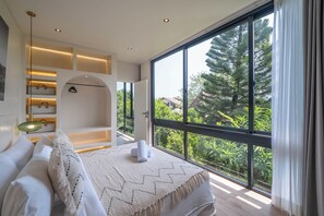 Luxury-Villa, Poolblick