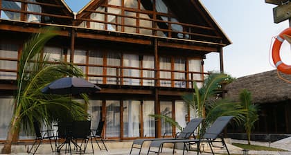 Riverside Hotel Chachalacas