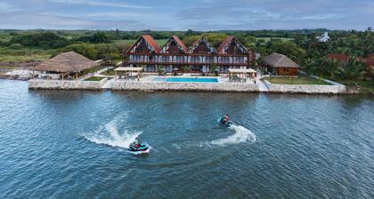 Riverside Hotel Chachalacas