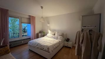 1 bedroom, iron/ironing board, bed sheets