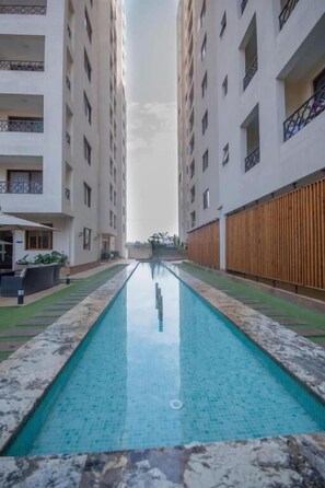 Outdoor pool - Dubai Styles Apartments (Nairobi)