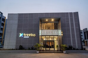 Exterior - Treebo Imperia, Kommadi (Visakhapatnam)