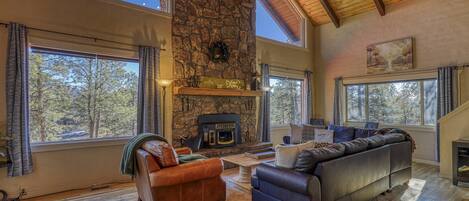 TV connectée, cheminée