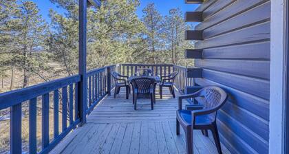 See Fall's Changing Colors! Secluded Cabin: Hot Tub, Pet-Friendly, Stunning Views, Starlink Wifi