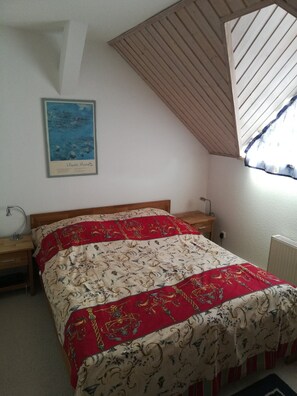 1 bedroom, free WiFi, bed sheets - Apartment 'Ferienwohnung Seeblick' with Lake View, Private Terrace and Wi-Fi (Plau am See)