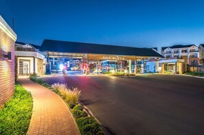 Exterior - Charming 2-bedroom apartment in marvelous Pretoria with WiFi (Pretoria)