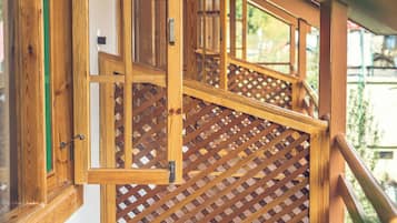 Single Room, Balcony, Mountain View | Premium bedding, individually decorated, laptop workspace, soundproofing