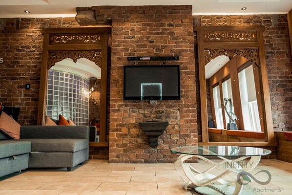 Exterior - Infinity Partypadsliverpool Hen and Stag Welcome (Liverpool)