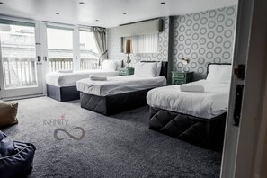 Apartment | 12 bedrooms, soundproofing - Infinity Partypadsliverpool Hen and Stag Welcome (Liverpool)
