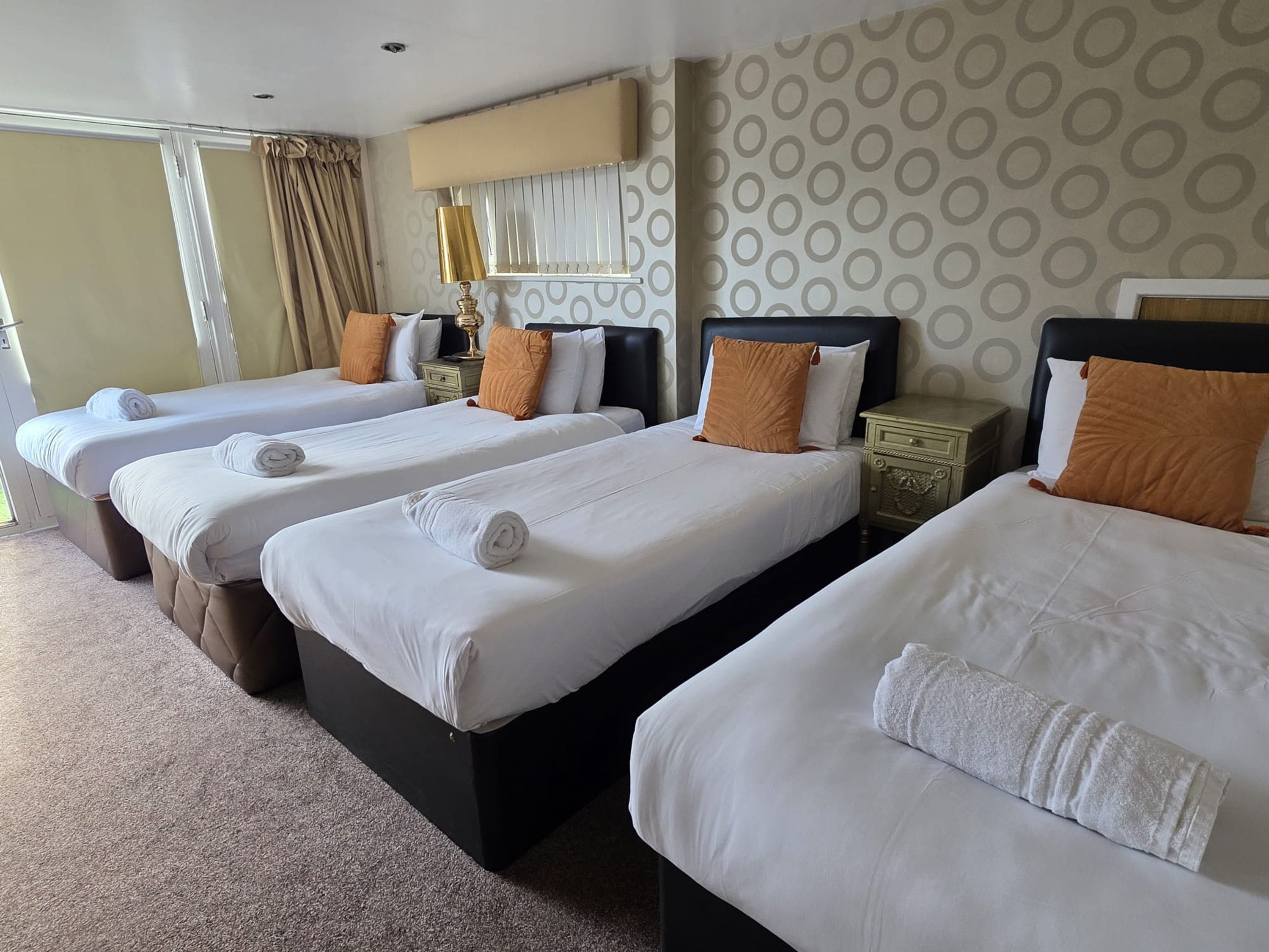 Apartment | 7 bedrooms, soundproofing