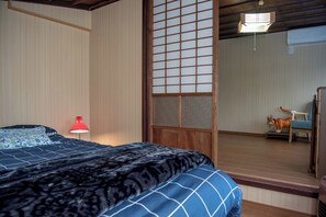 3 chambres, bureau, Wi-Fi gratuit, draps fournis